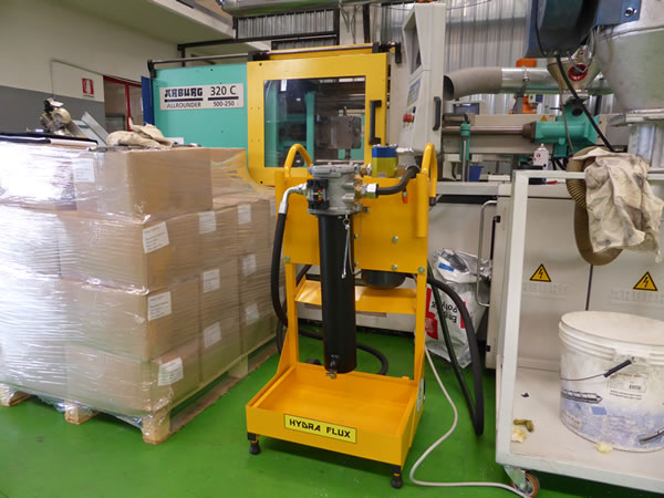 Contaminazione solida olio idraulico: cos’è e cosa fare